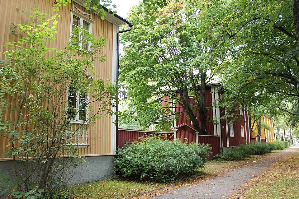 Puutaloja Puu-Käpylän kaupunginosassa Helsingissä